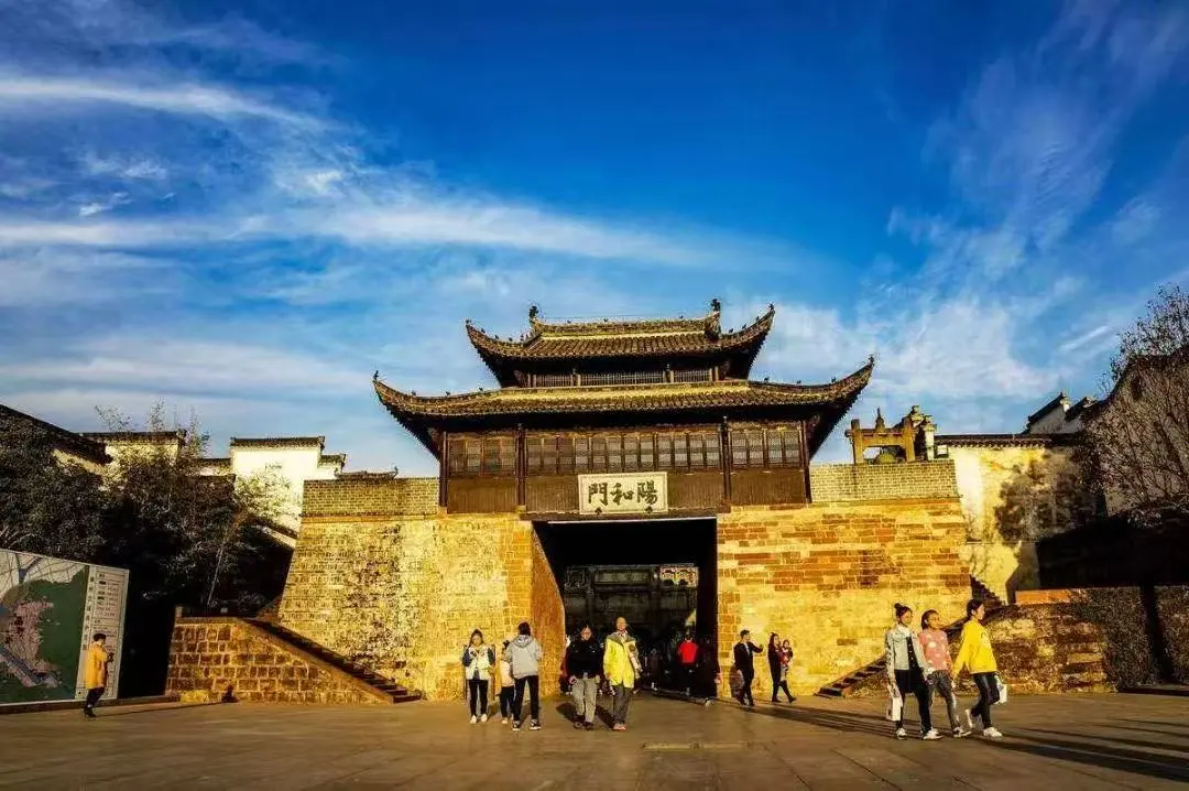 d867b79e2a6243f9b3b0fc5f18018d9e-sz_131670 d867b79e2a6243f9b3b0fc5f18018d9e-sz_131670