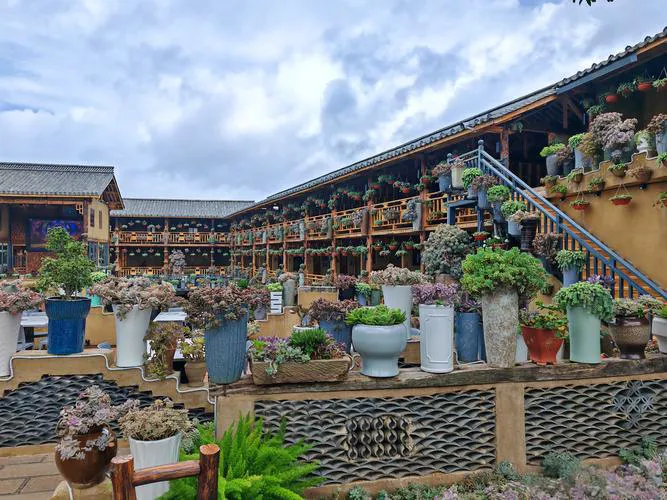 d879f1942967edd53a92013282f25b65-sz_640042-1