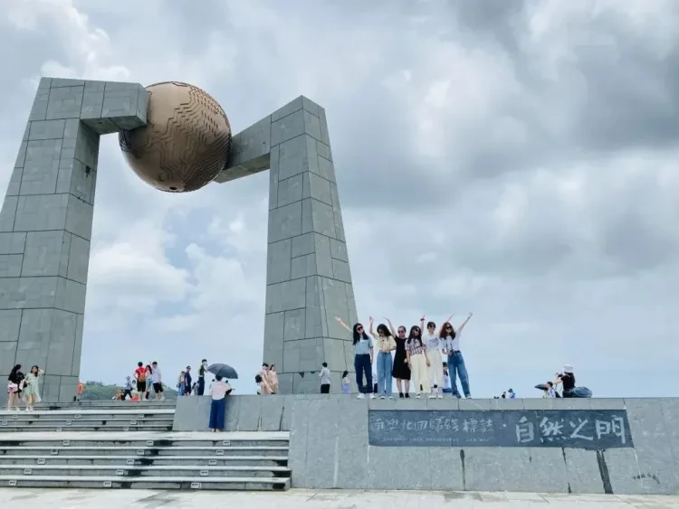 d941563f1c1d6ce98f0d29090f2901ef-sz_95894-1