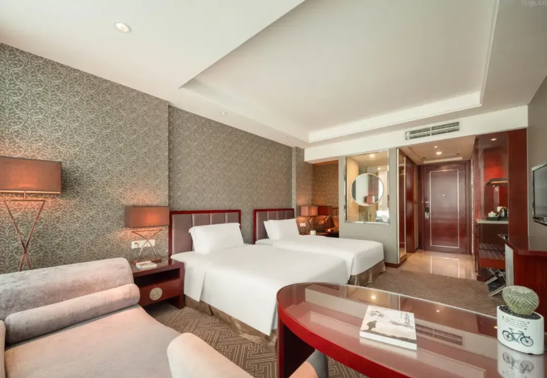 daab09fdb361c9b902aa4be771c0f0ef-sz_3709564