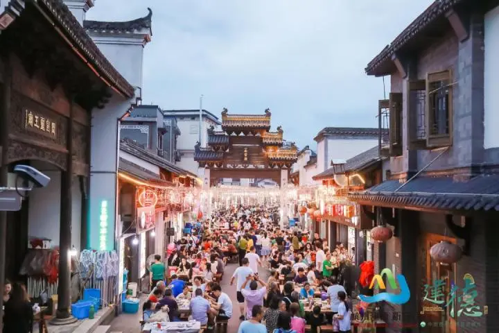 df0e6a4a68197506d866dec4e2ecfe1d-sz_63850