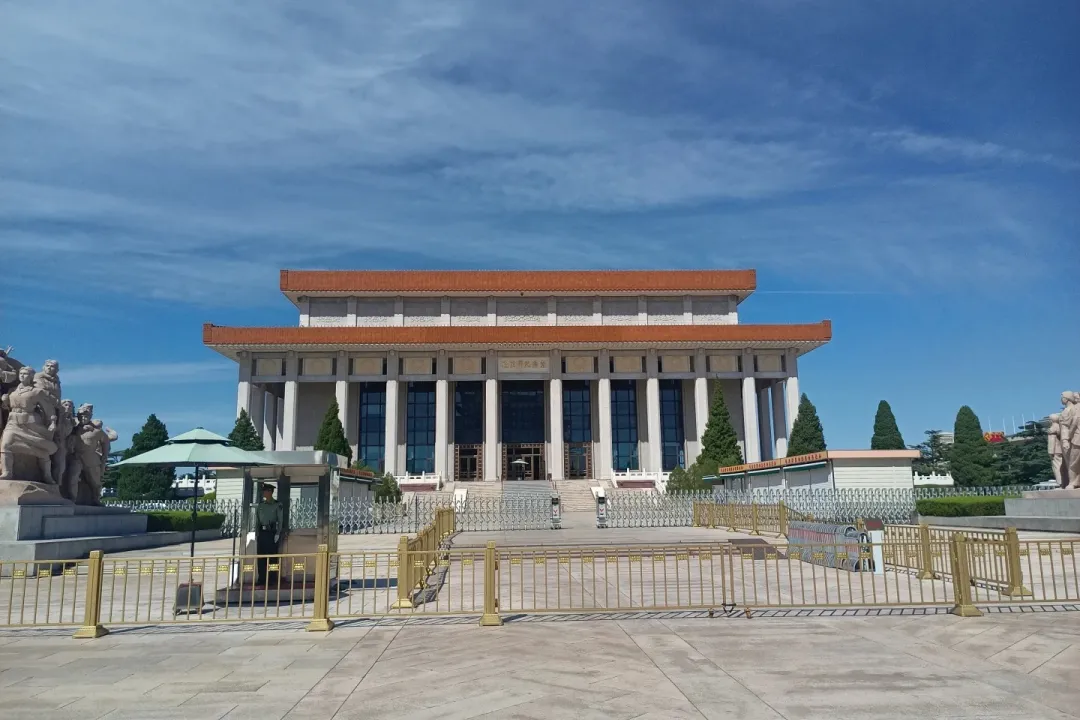 e20ffa499daa52967326f7b9d1ccf24b-sz_403564