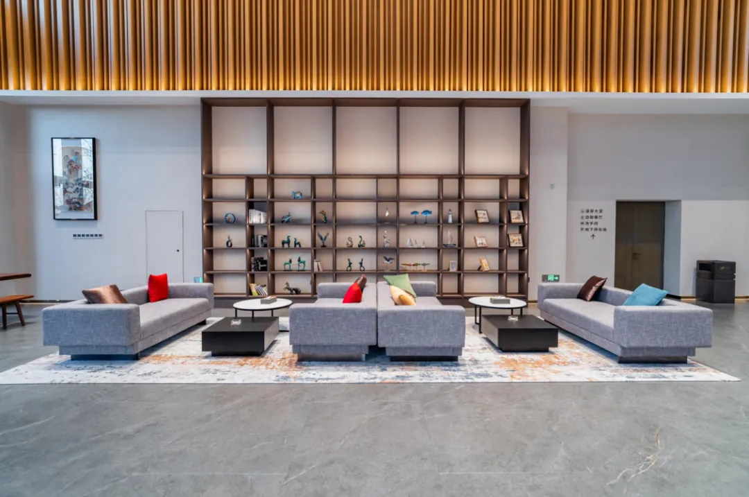 e3461984a564a145a5b0f7b8c382925a-sz_831337