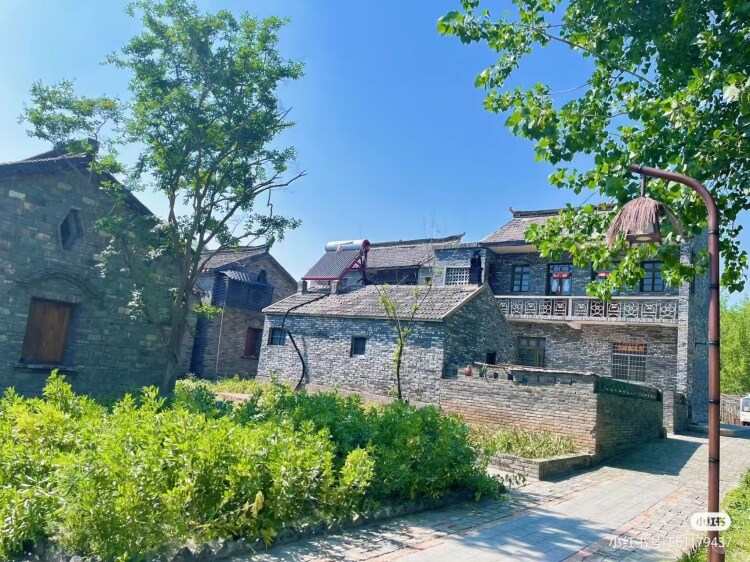 e37a0c758eedb02f4f6e16069a4d3cdc-sz_1784773