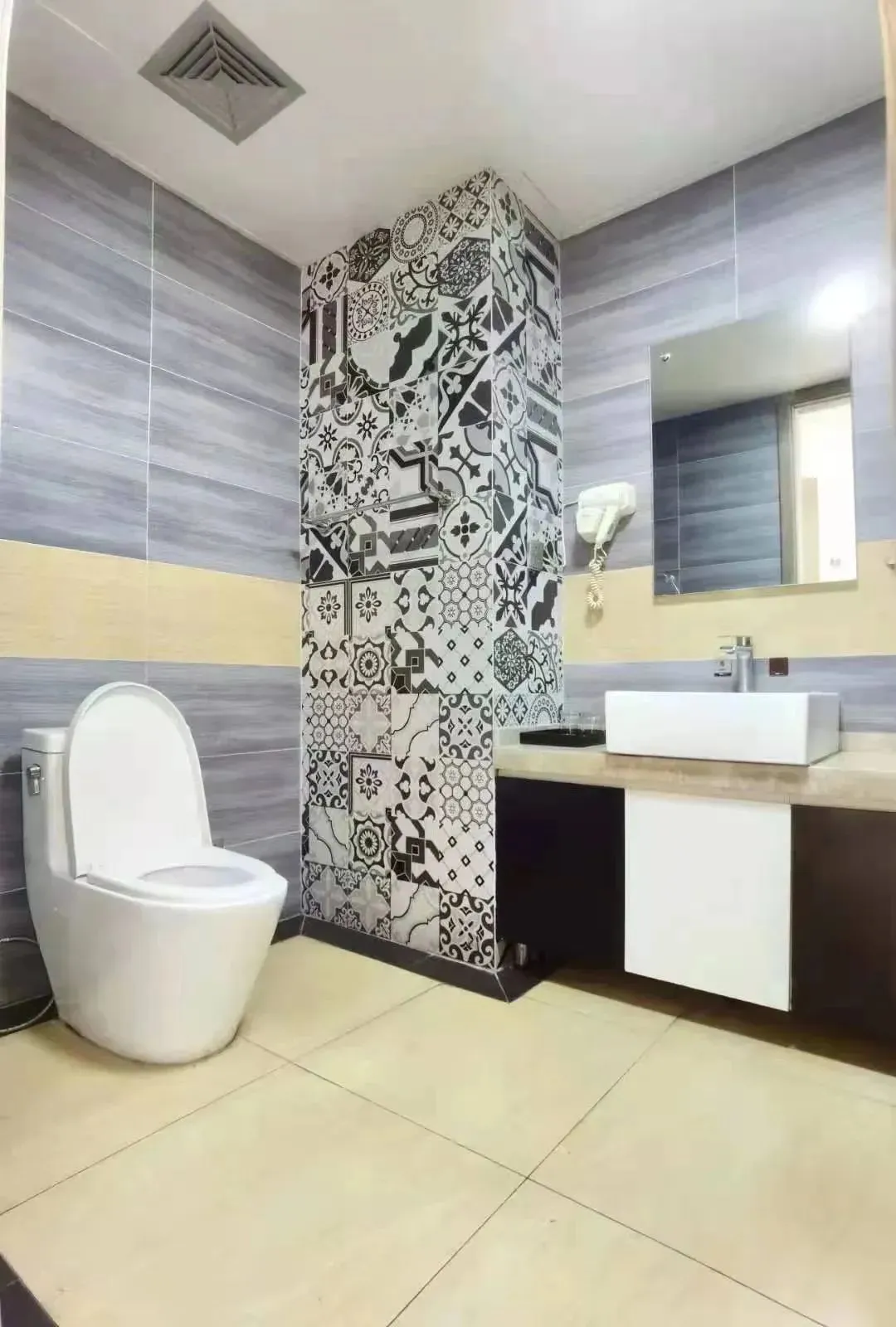 e44099d1161cb6283b5d80746ef18fba-sz_1900377-1