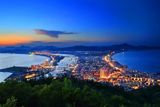 e7006afec0ea41a425e35d4f07291ace-sz_266397