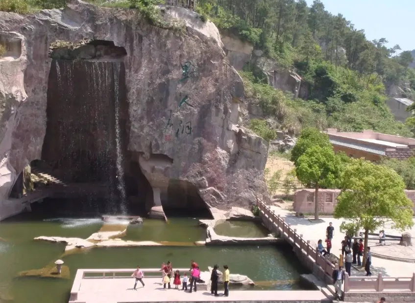 e7e8db9de9e2415059574abfc9f8ee7b-sz_891663