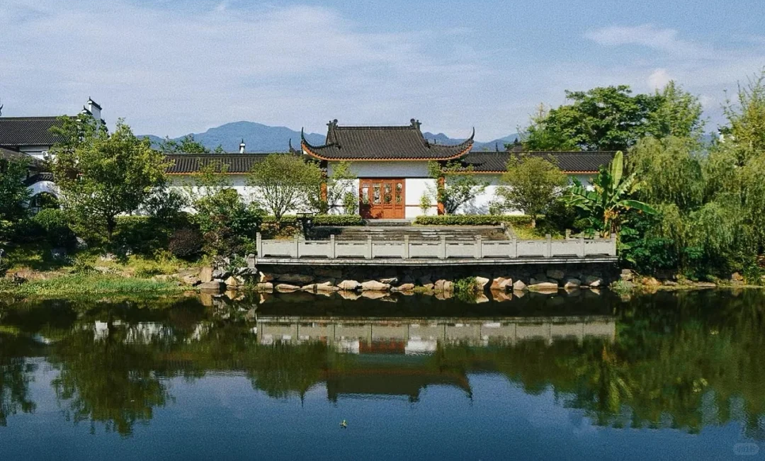 e98b1f33d51db1adea651f93f97c8293-sz_2532834