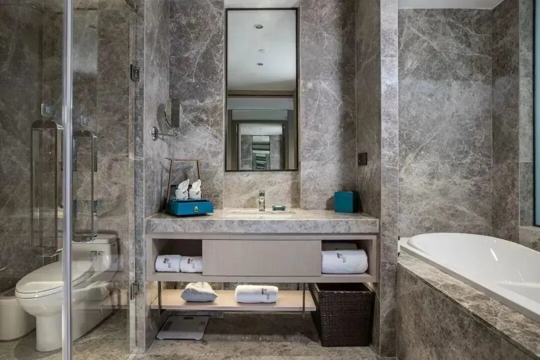 ee7d3dc14867882500eb90e45b4fb36b-sz_137029