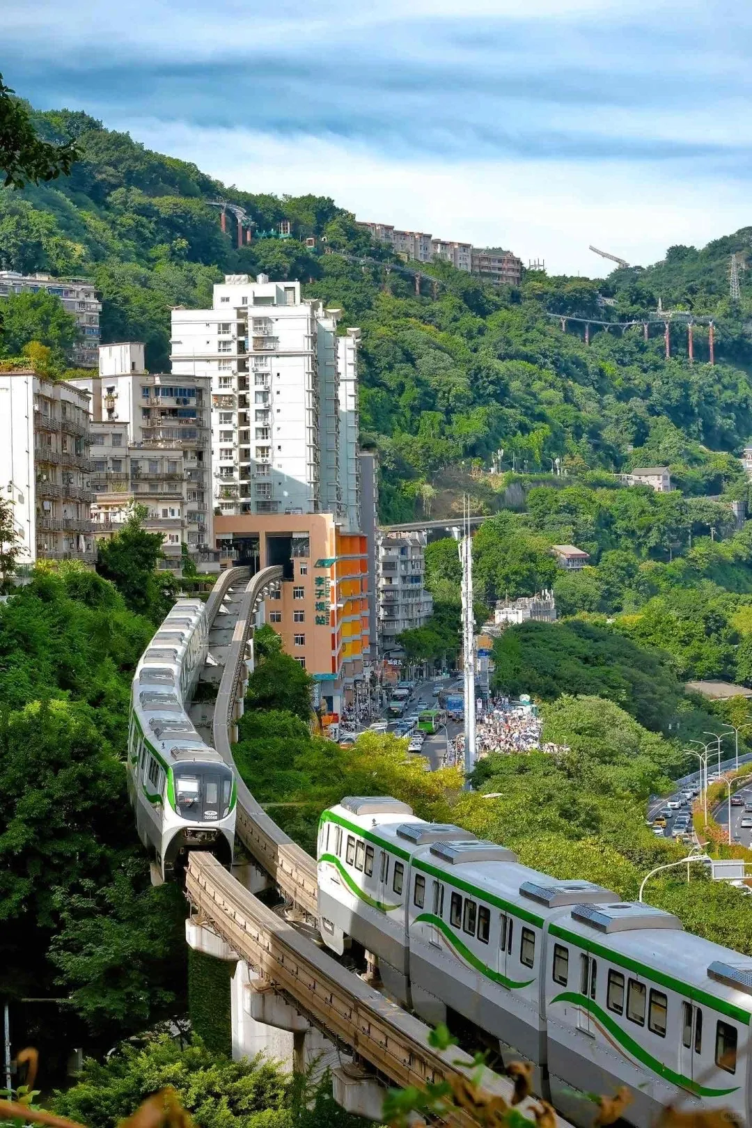 f001d5e87e1dafb5dc49ff8884696893-sz_706080