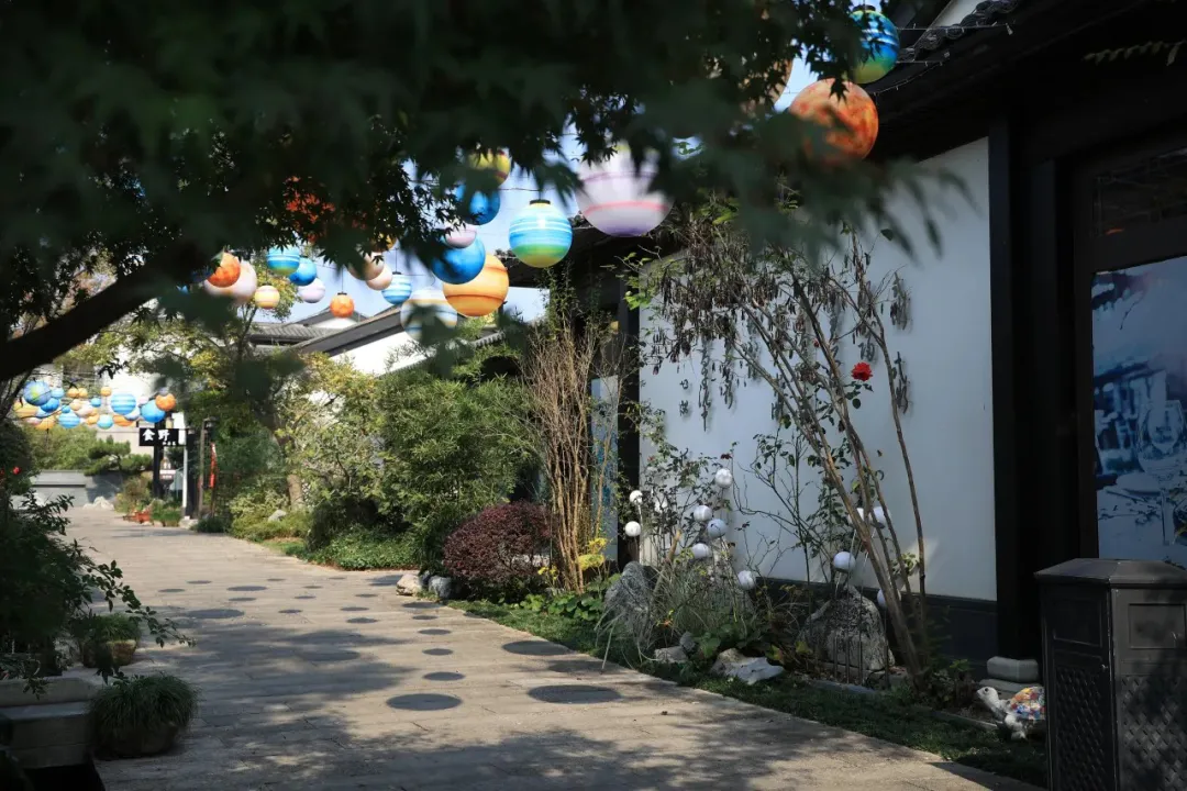 f2d1ac38736697f0f346bb7e5d4e20b9-sz_661132