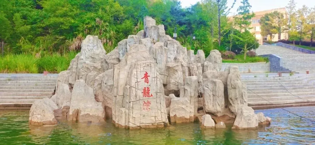 f38adf856283ef0ab6e375207f38e2f2-sz_122988