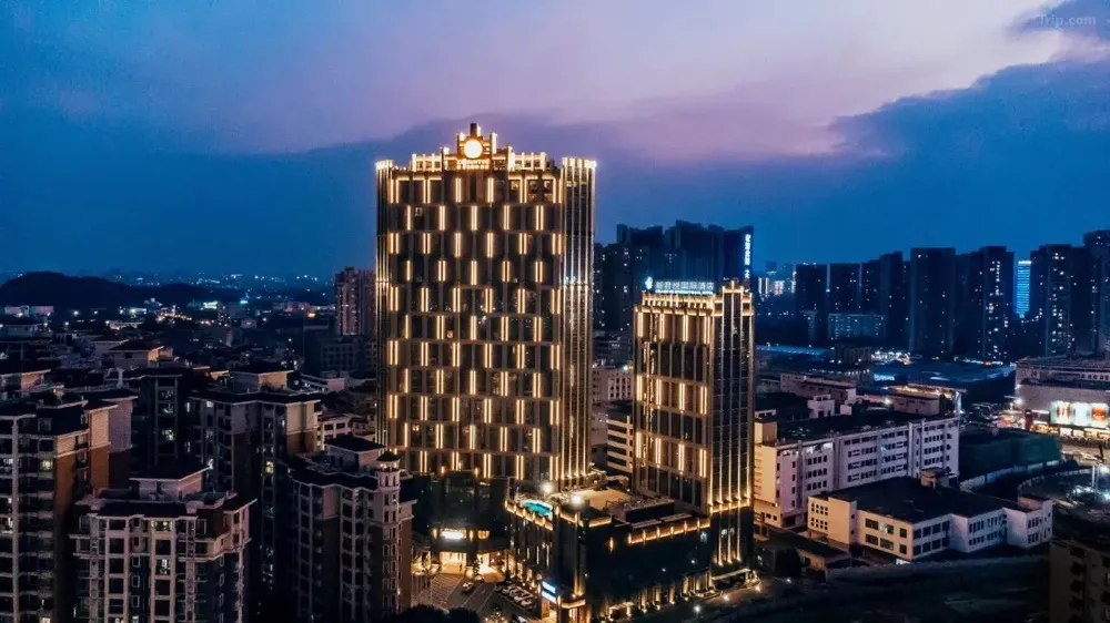 f44c0835be20f928bf2f90eb148ba112-sz_166949