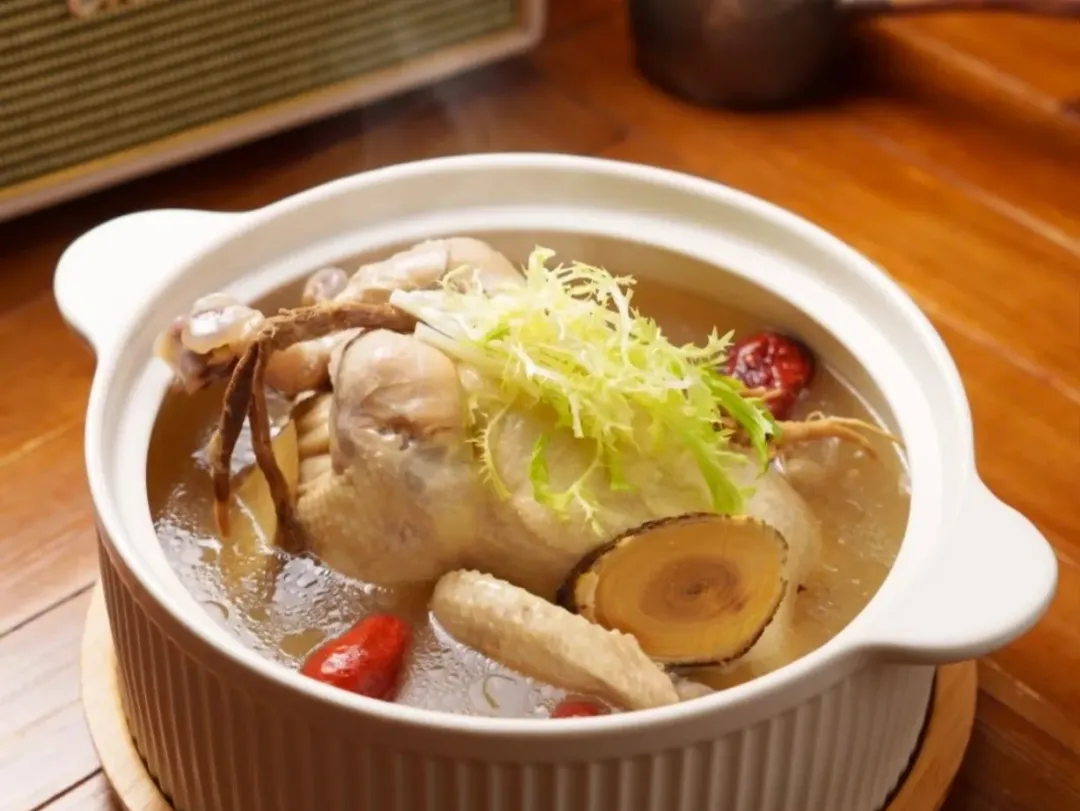 f70f476450b41bd730a93f09ed371ca6-sz_1893865