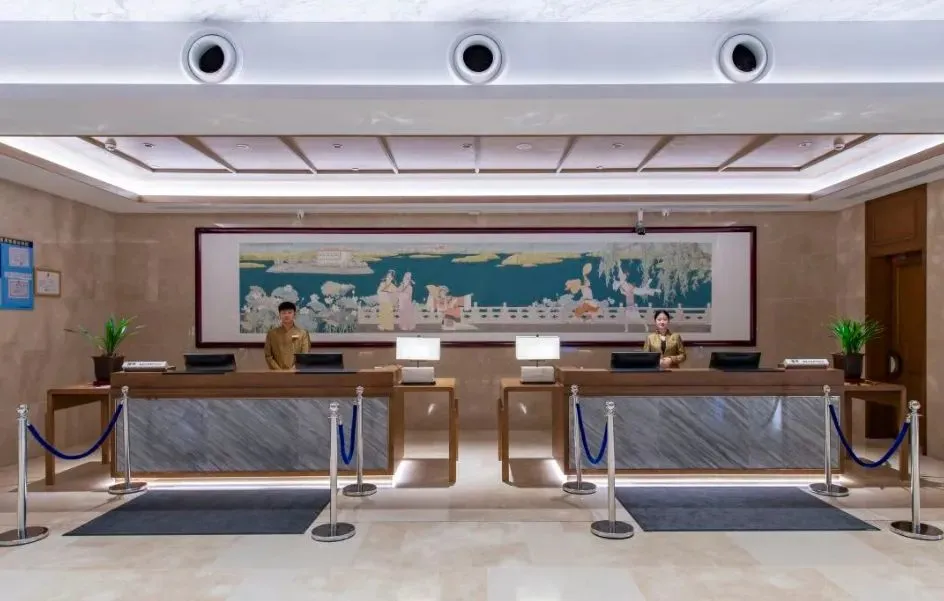 f7ff08dde45d4717bee7c35beb5dc9b4-sz_75946