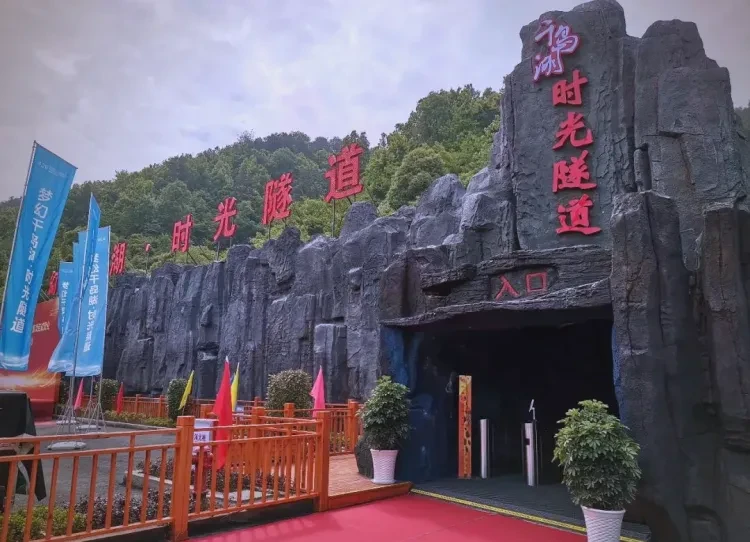 f819a52386252dd60681025af565367c-sz_1403494-1