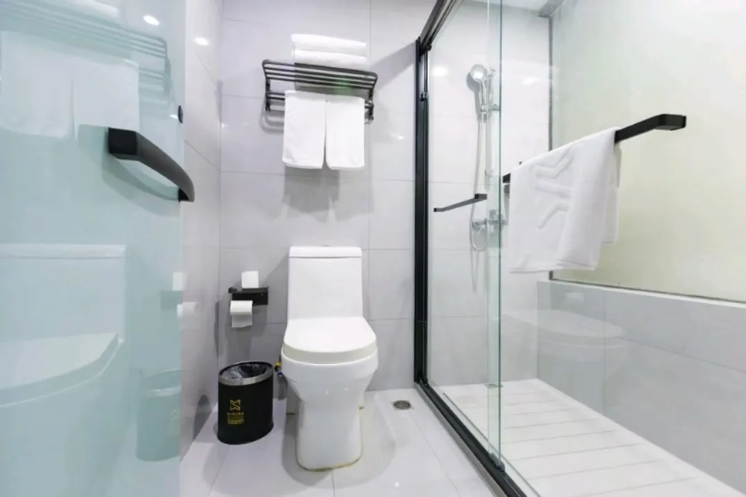 f908f5d7cb9dff41f5b06a123603d430-sz_243411-1