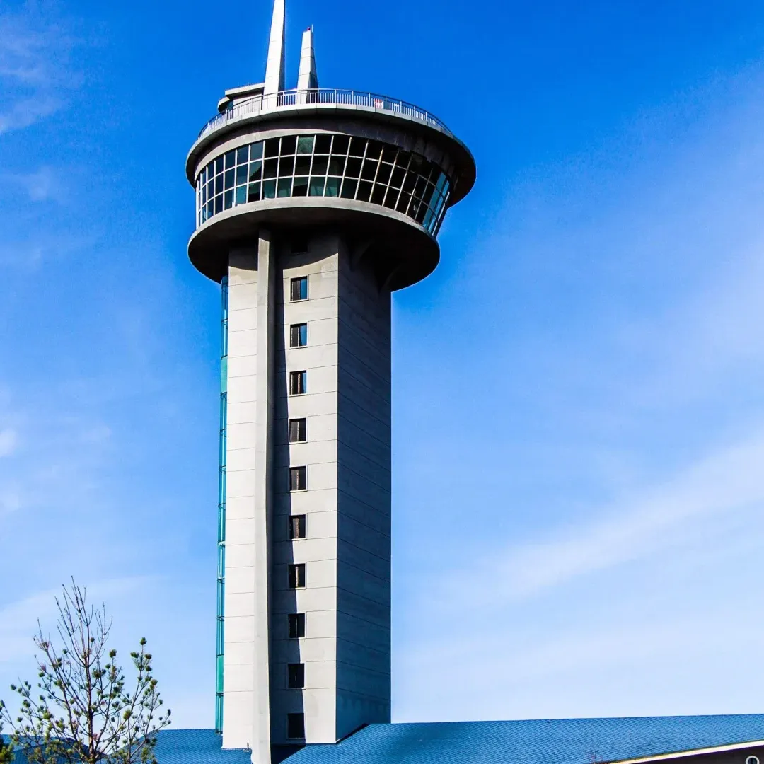 f9550f09aa2f9d4f4fe342508fc7c269-sz_1923295