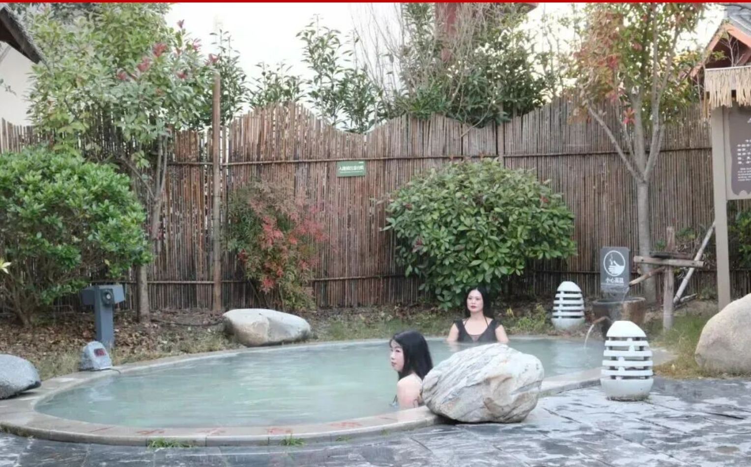 fae1d5c7b7a6d084bff50952107a165b