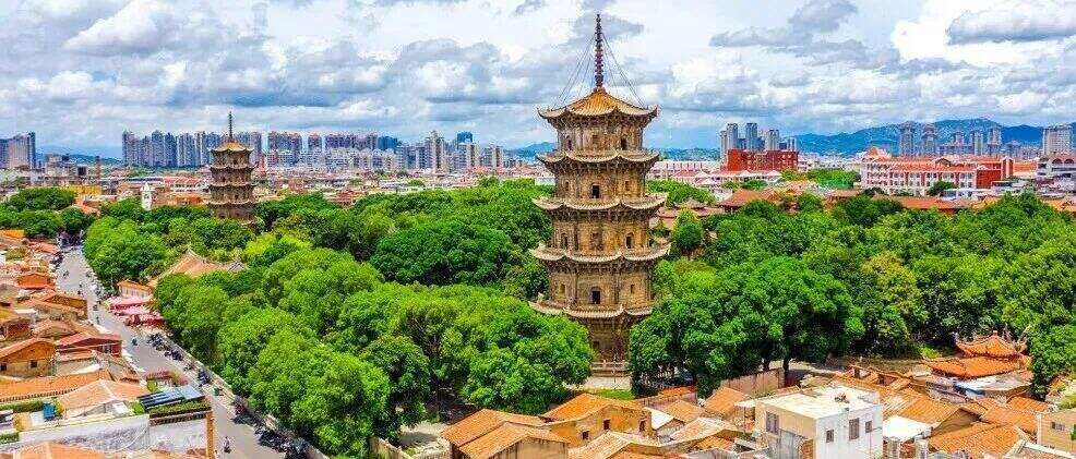 00000000KyHFOCDnMrXwLios