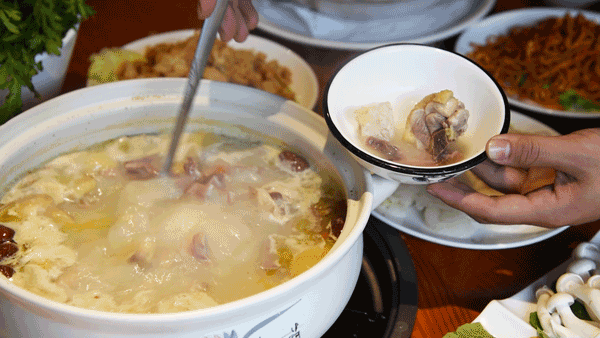 00000000LqdNGiWGpTalHPba