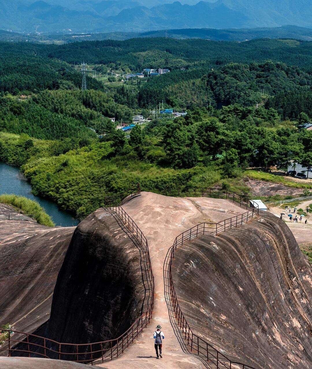 00000000MltETFYnTpUphIgS