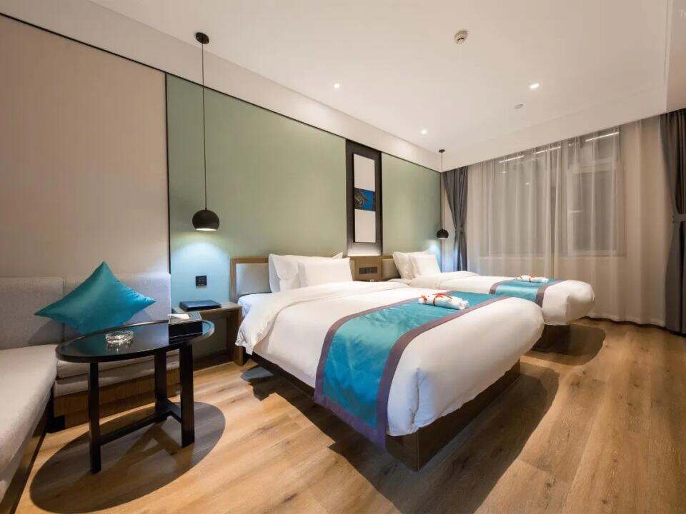 00000000NlMHaxJBMauVbChc