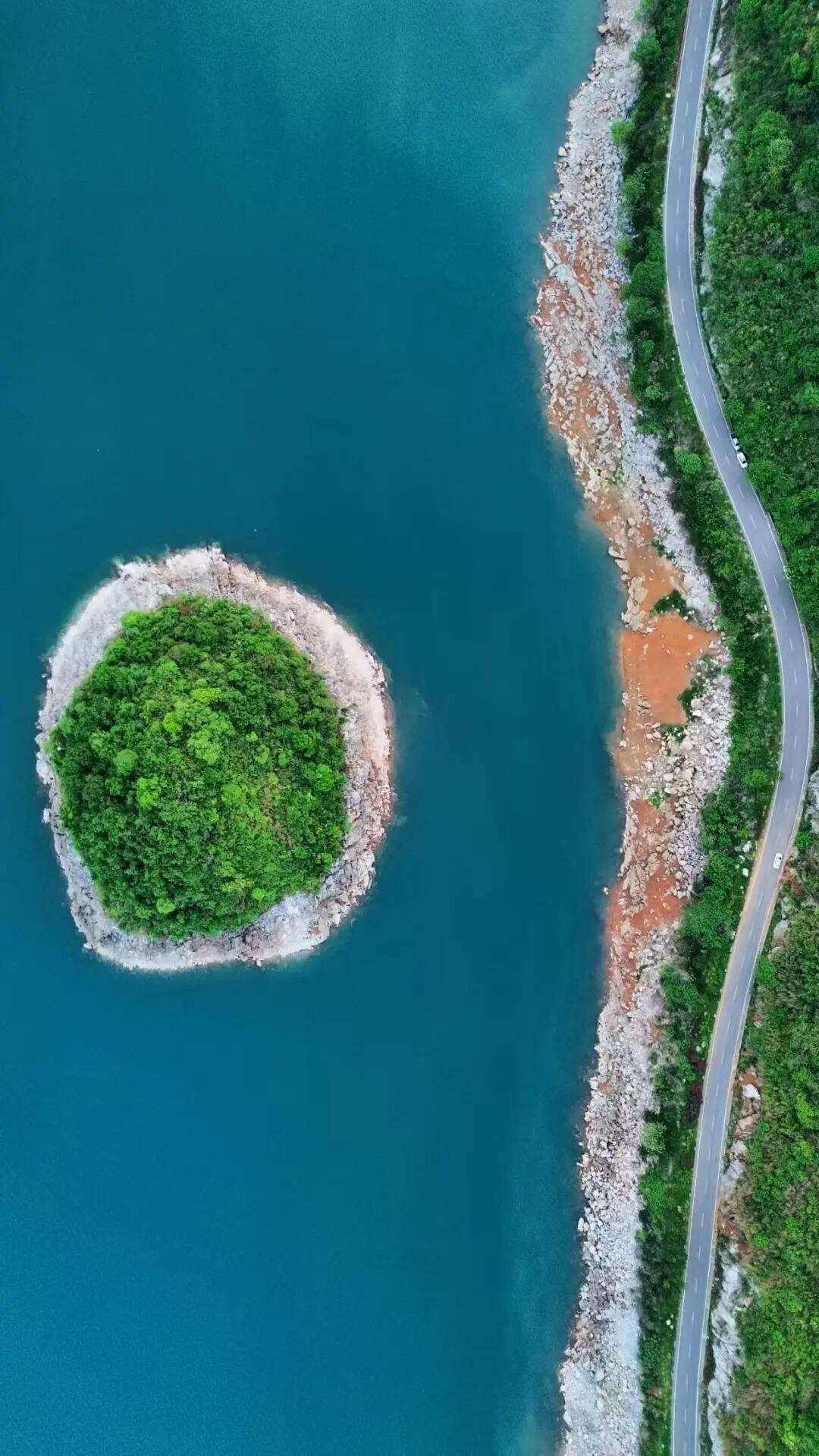 00000000ZcGrszwIXGlQljJQ