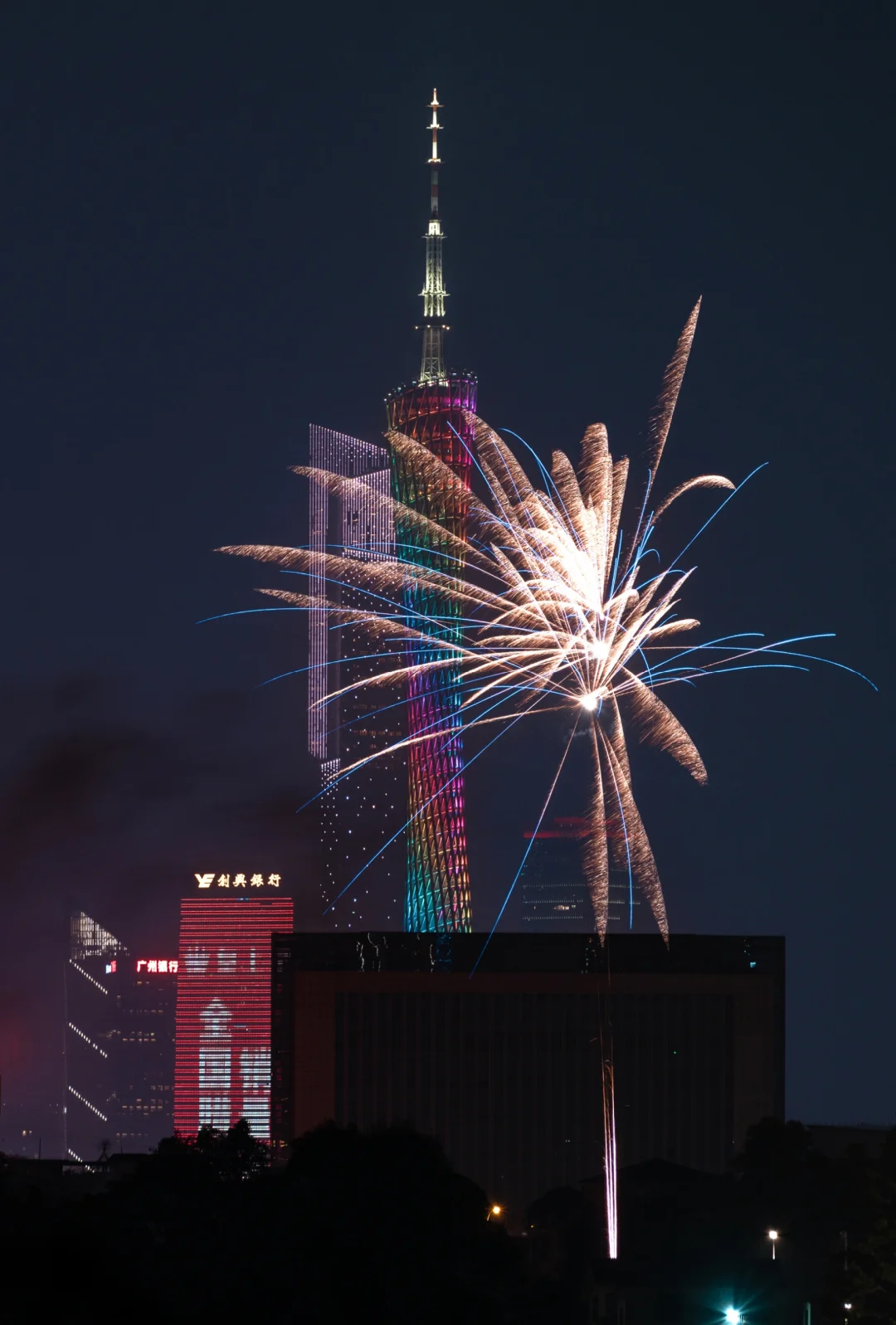 00000000gapBPUBAOkoFbzUo