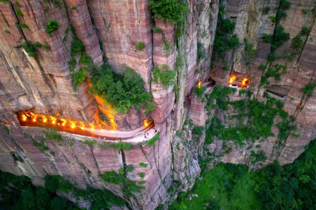 00000000jxdEGtlVQaUjhOla