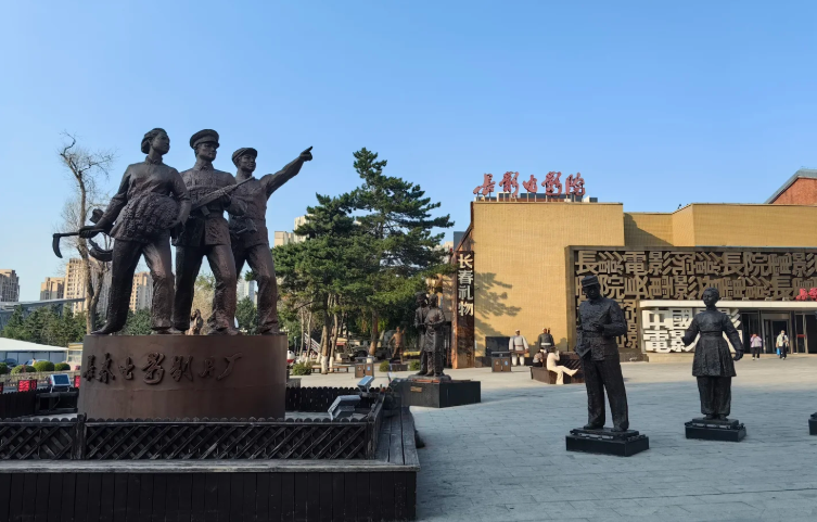 00000000kTswMqKkrCeyobux