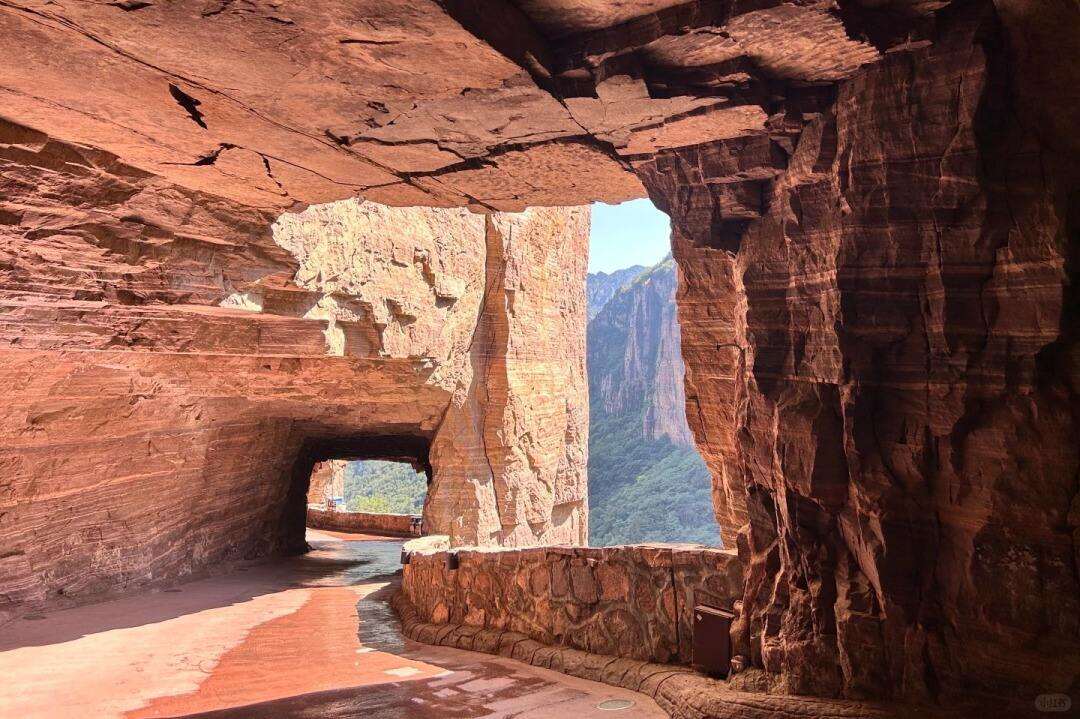 00000000nDFjmNyFFGKKiSom