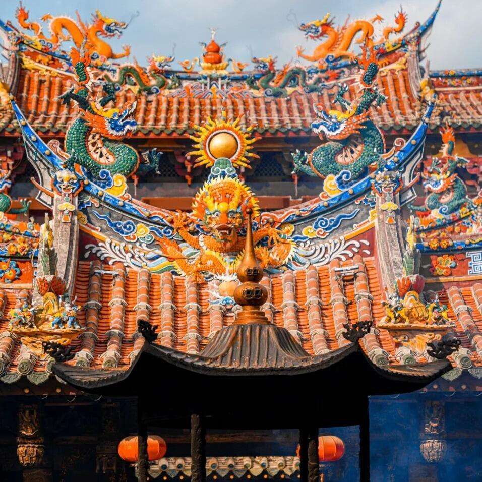 00000000riRuczxomyFoHEgN