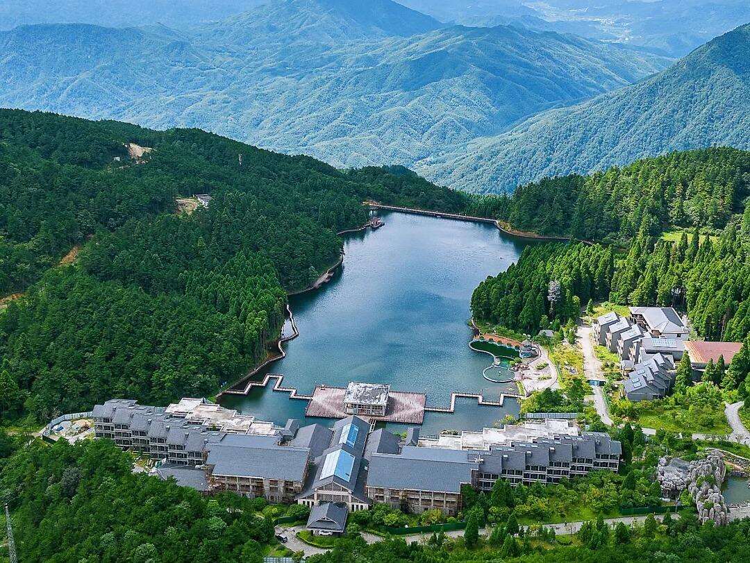 00000000scewsiNYThdKnmZf-1