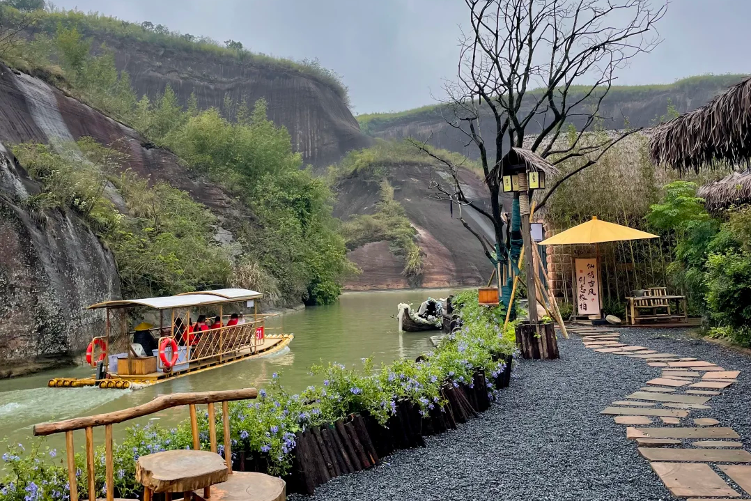 00000000wXyHfFIyZGOEQzCQ