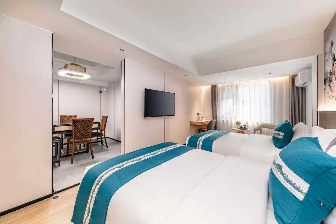 00000000yPTHIIZBpMbeGxcr