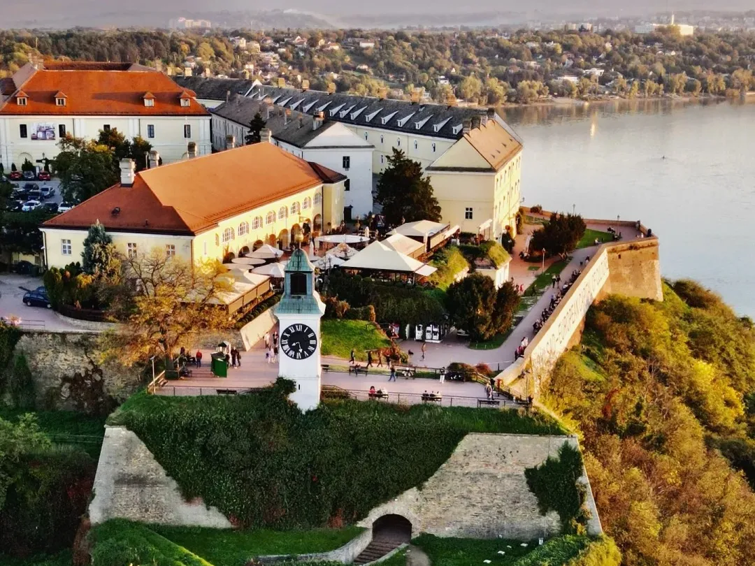 00524d0769f97d290fad66c8a9c8513a-sz_609327