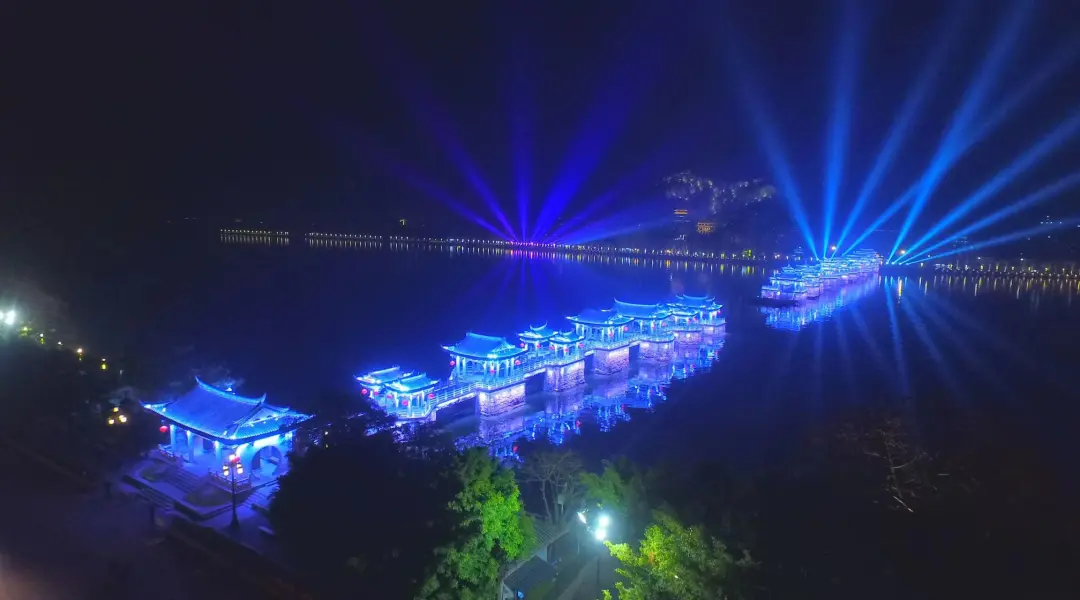 0170f8d7a4fa7675bdd390136853aa5a-sz_212159