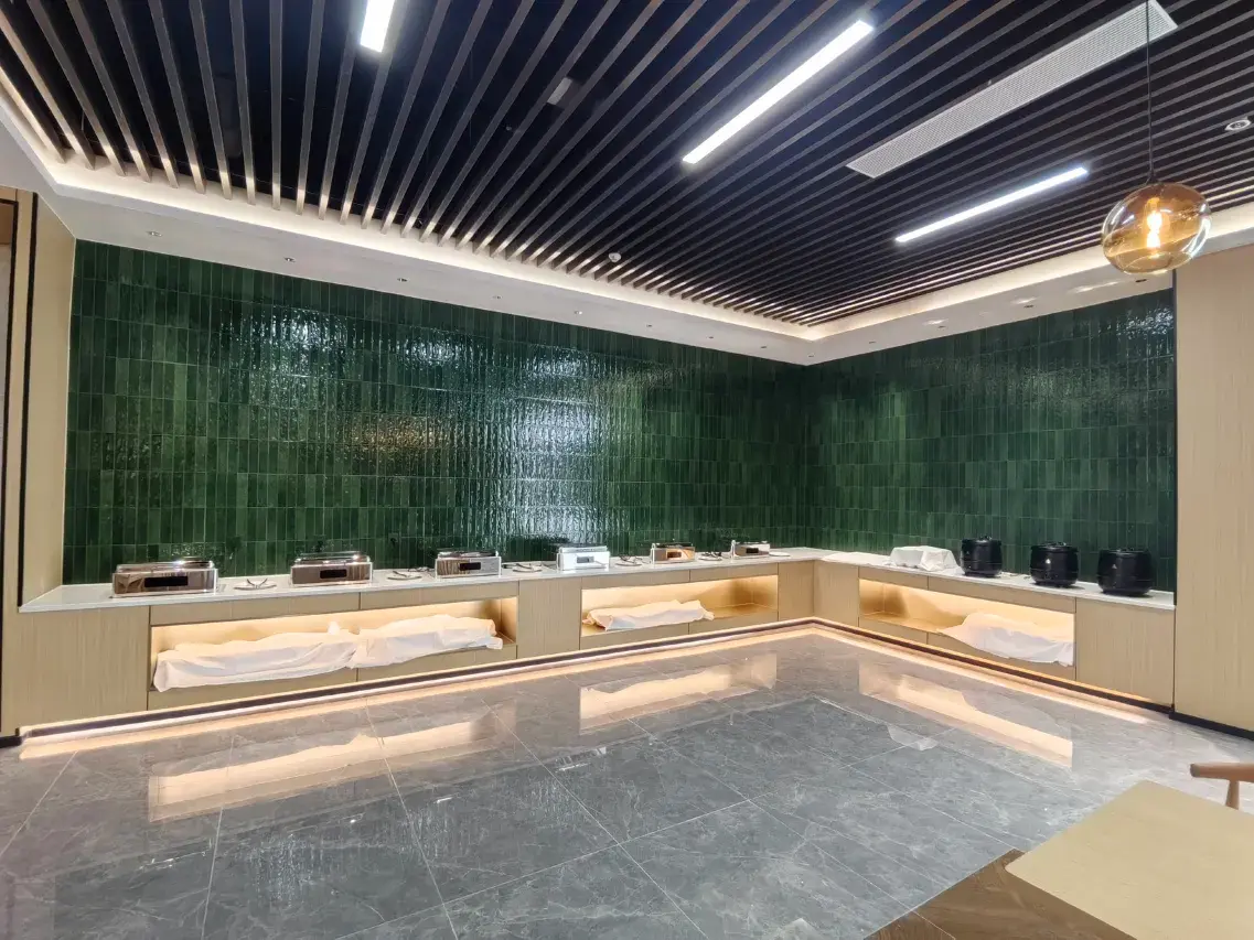 0200s12000qeu53i3274D_W_1280_853_R5