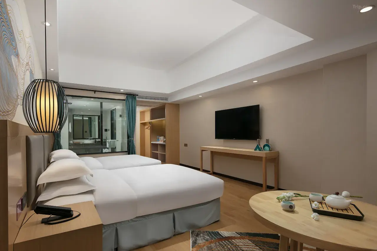 020391200085au1p5B40F_W_1280_853_R5