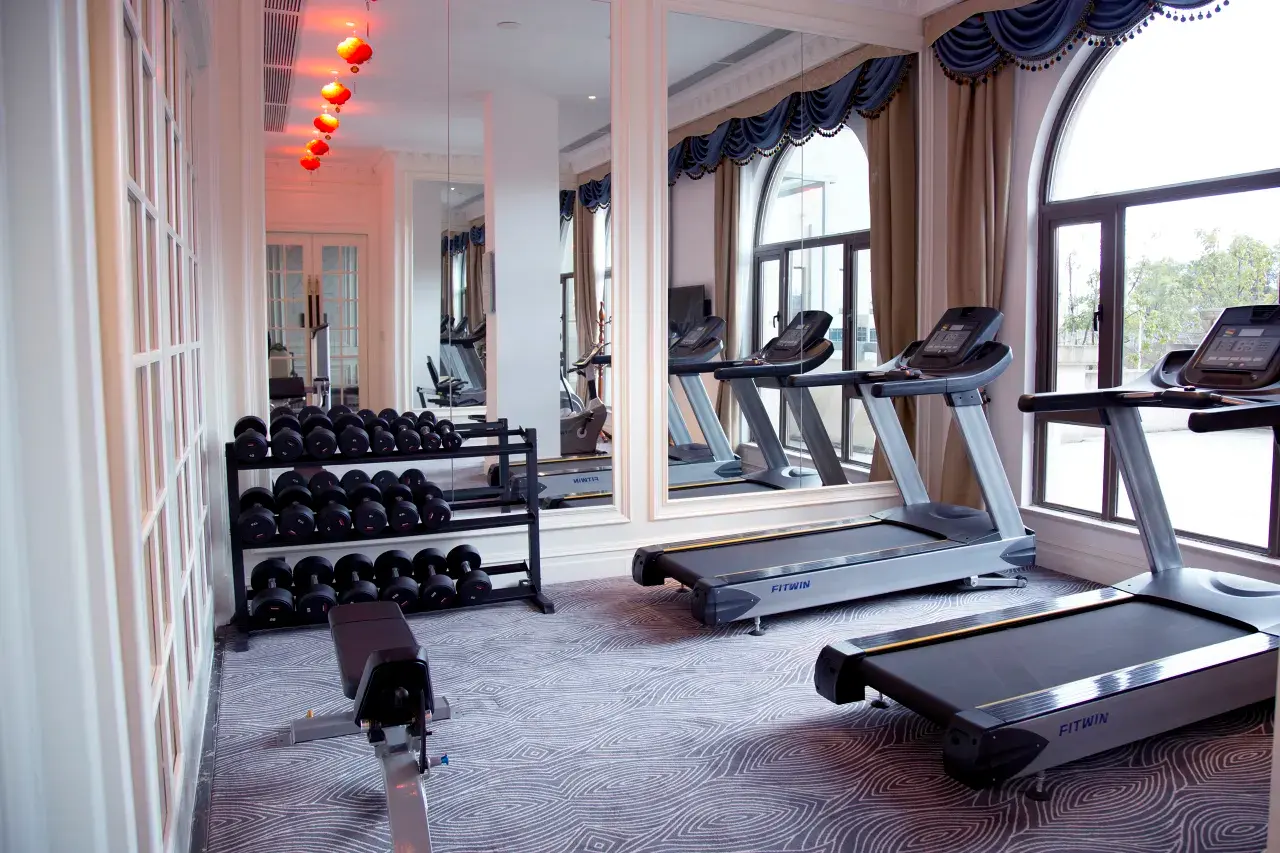 02042120009y1tjkf1E7A_W_1280_853_R5