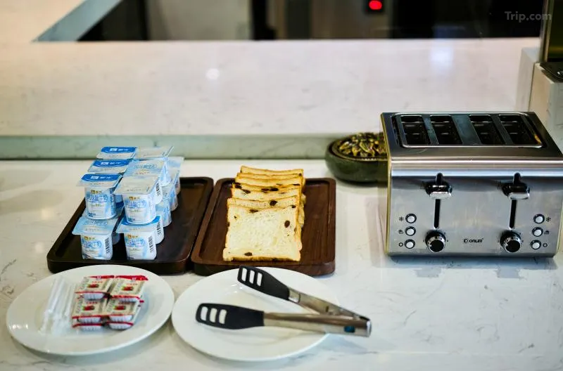 0206912000833kp3312E5_W_1280_853_R5-1