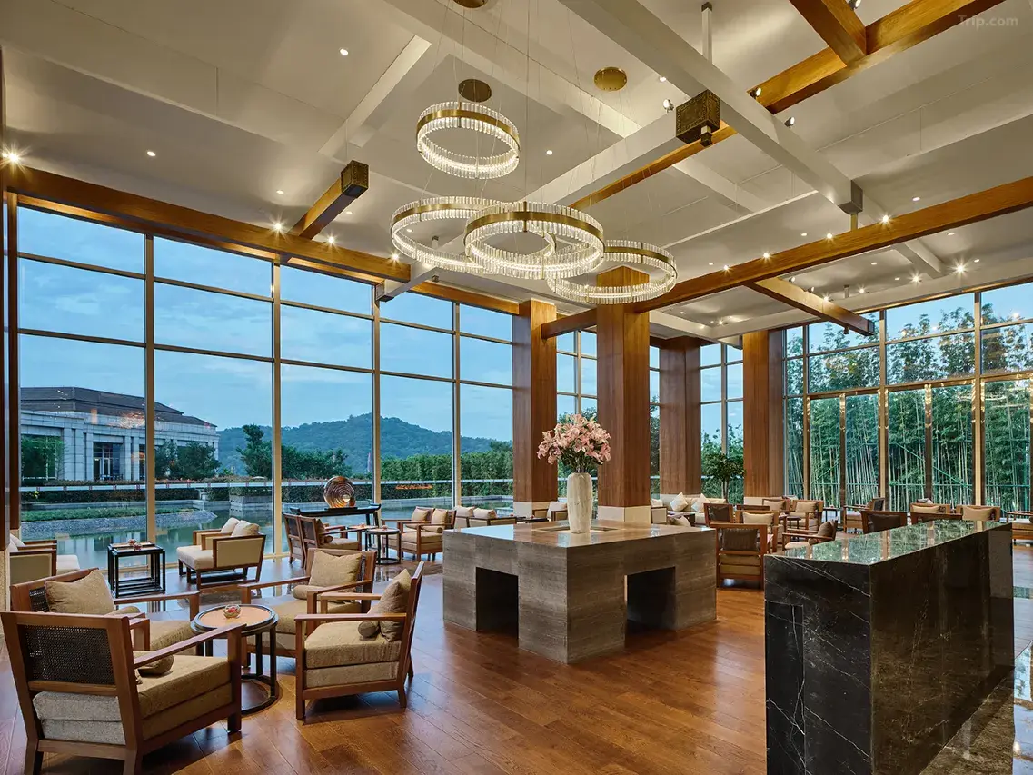 0206f120008tkubd24B1A_W_1280_853_R5