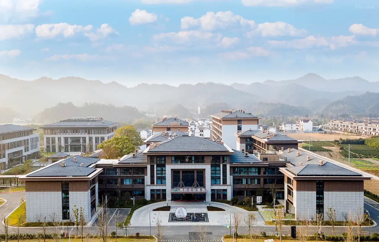 0206h12000hjg1zn6DB3D_W_1280_853_R5