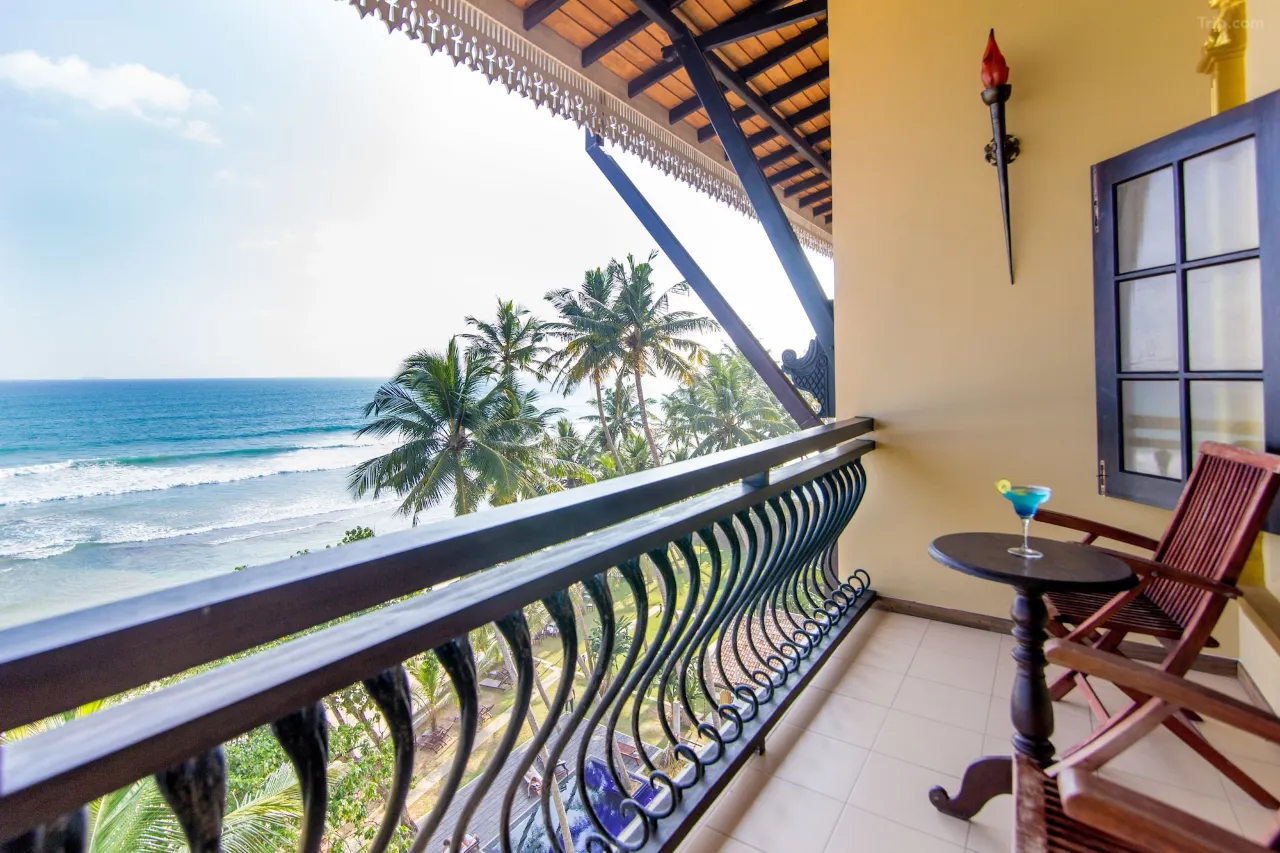 0221w12000l1liq7n037D_W_1280_853_R5