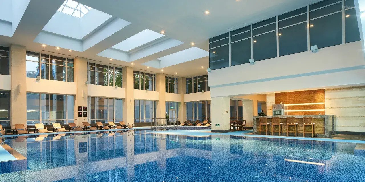 02237120009l3yeuc8F1E_W_1280_853_R5