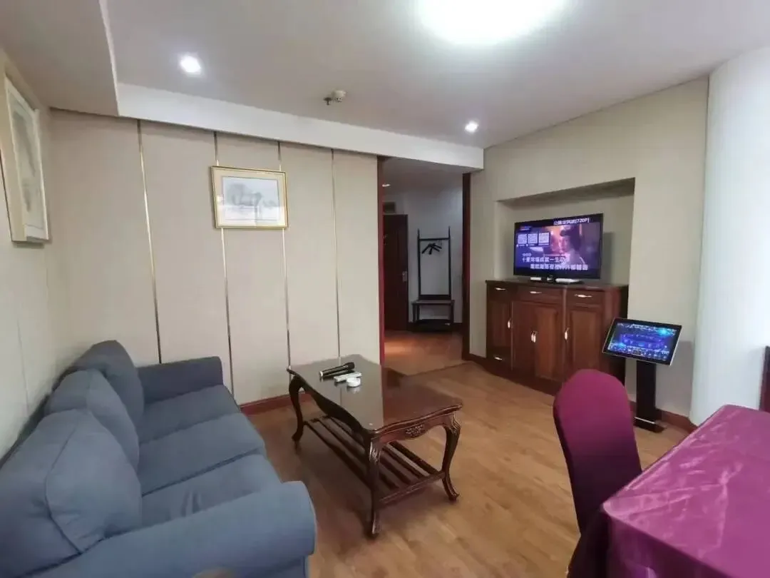 0486535f9b68d56a8882247e4a80bcaa-sz_892819-1