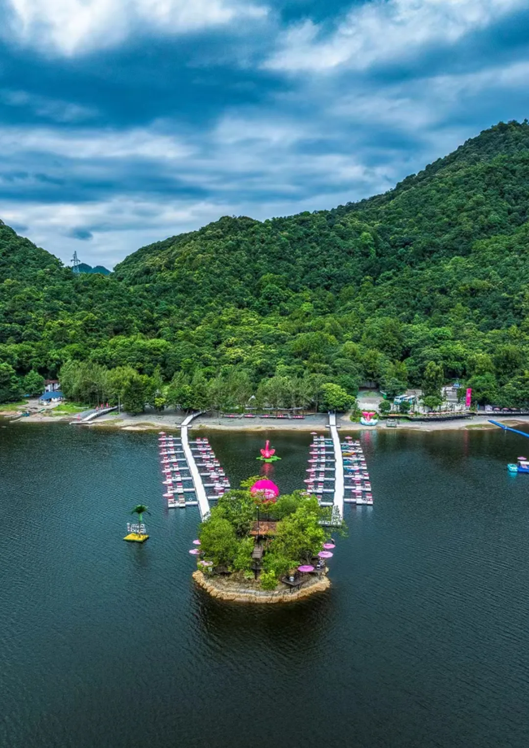 076fefbf536eff0b469b9a493552dd99-sz_1150366