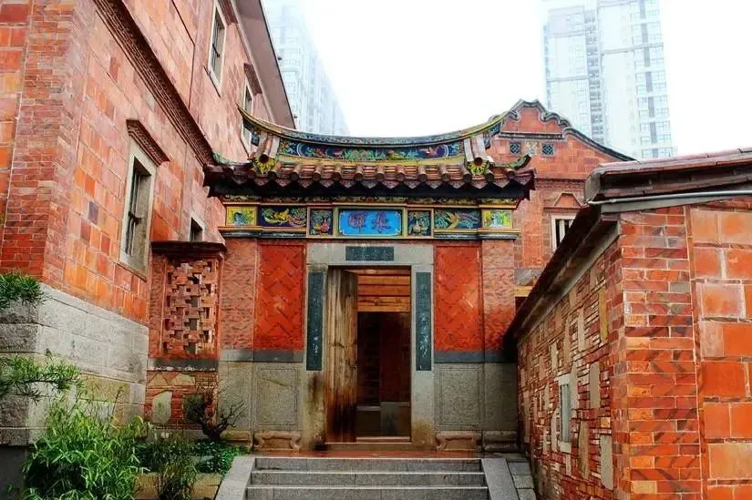 07eece6e2a81651f46e4616718b5f367-sz_888092-1