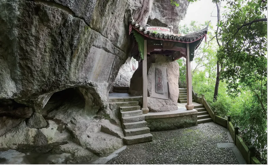 085f21bc3190b23cb1415b227daaf5e7-sz_2184555